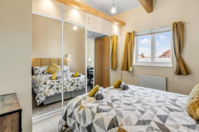 2br Grove Rest Full Kitchen Free Parking